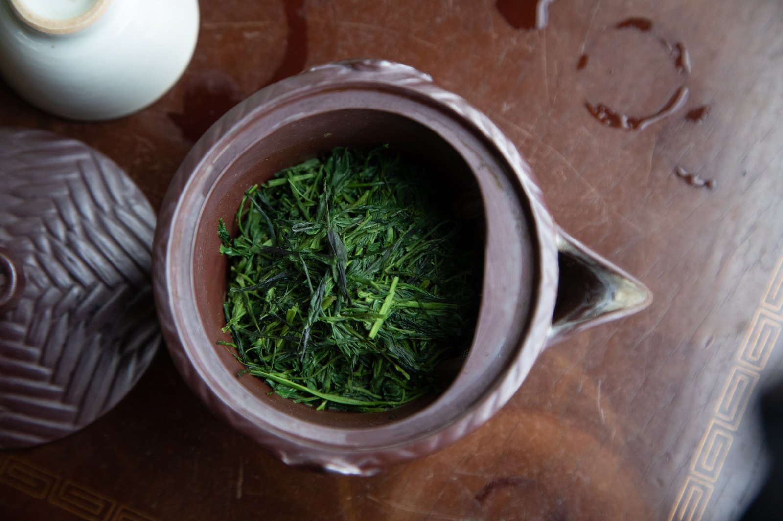 Brewed gyokuro leaf, fully unfurled in the pot