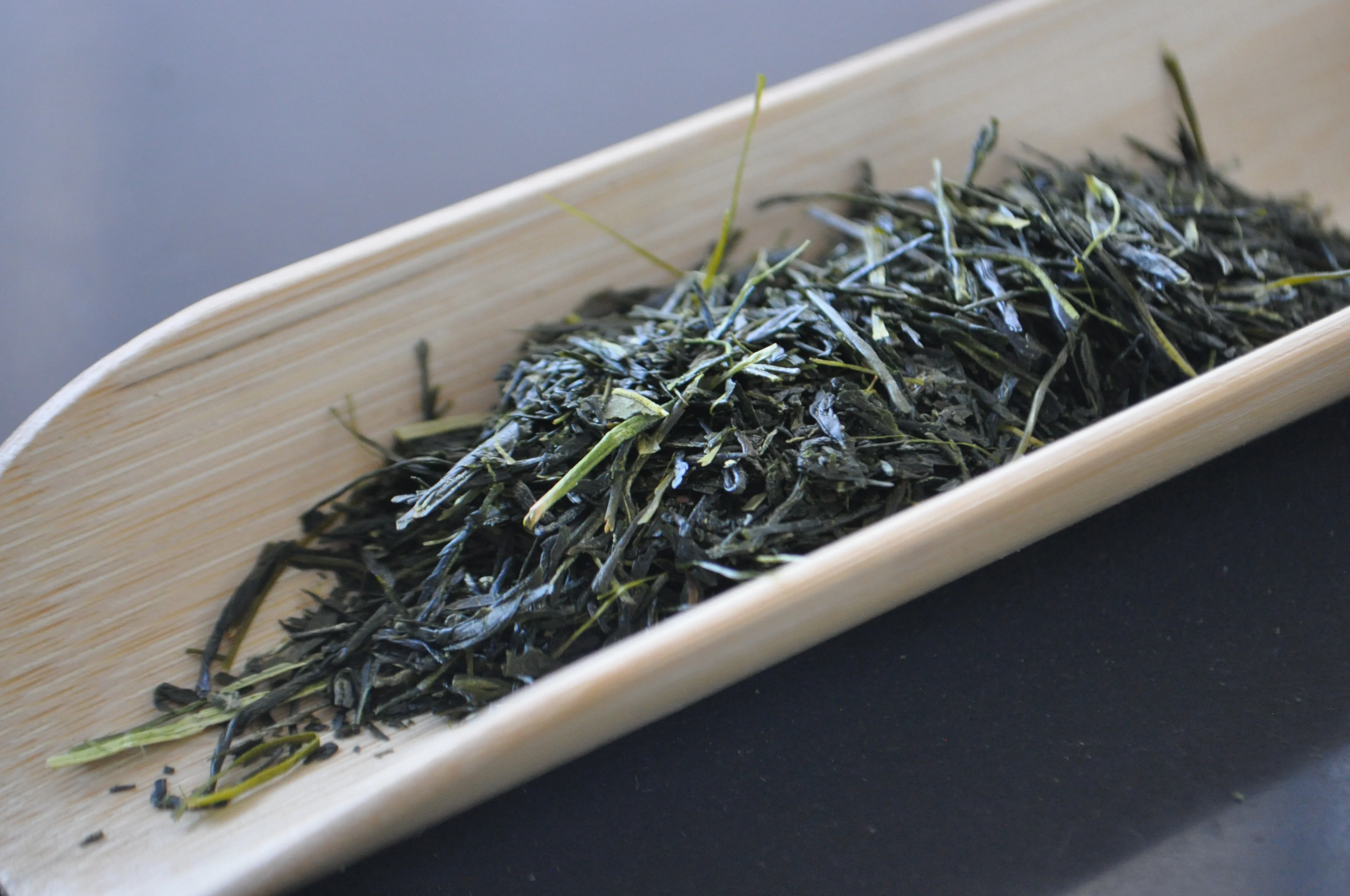 Unfinished aracha (crude tea, before final firing) — Okuharuka, Tenku Farm